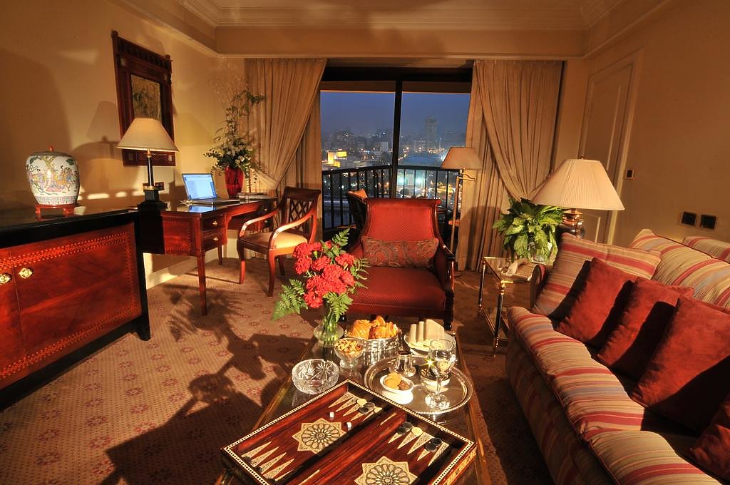 Executive King Suite with Nile View